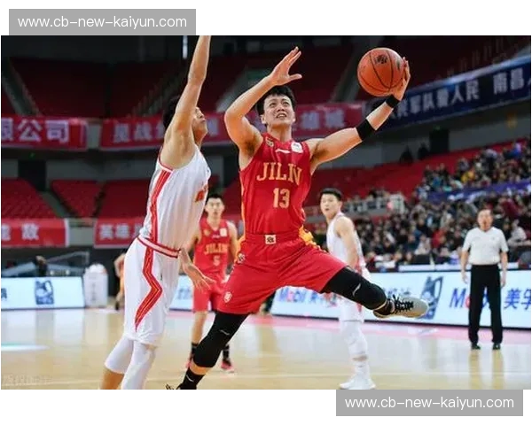 篮球界的“双子星”：高柏与纳什的传奇对决，点燃激情与荣耀